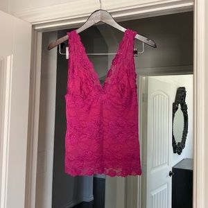 Bebe am med lace top